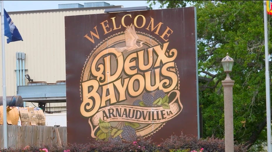 Americans choosing to visit smaller towns over big cities as travel costs rise Canberra Private Schools